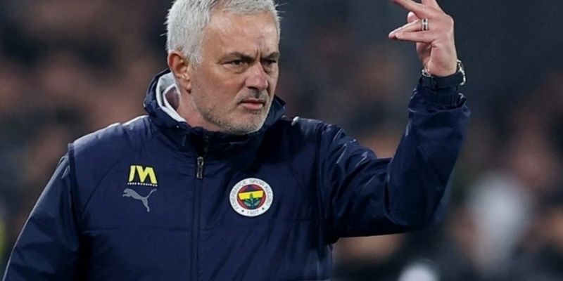 Mourinho có khả năng vượt qua mọi khó khăn để trở